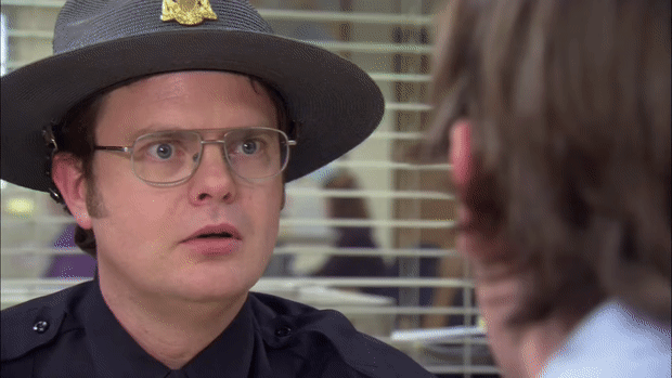 dwight schrute conmocionado