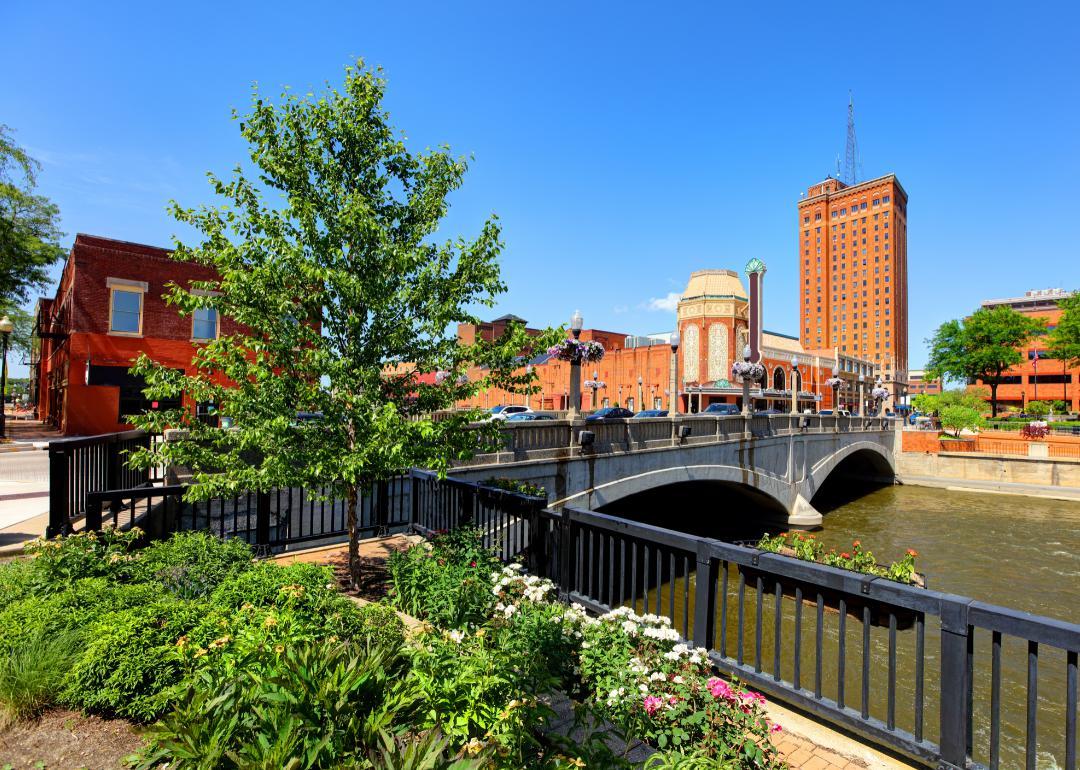 Aurora Skyline and bridge