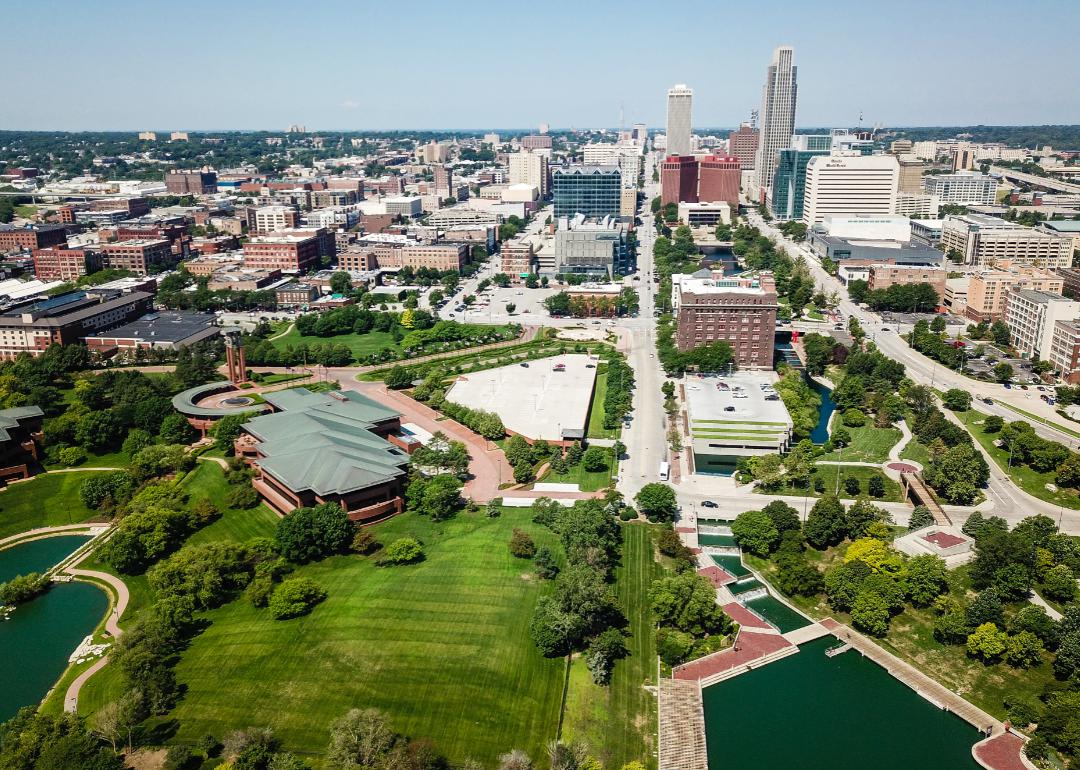 Vista aérea de Omaha en verano