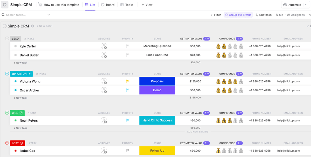 Gerenciando clientes, pipelines de vendas, itens de ação e muito mais com o modelo de CRM simples da ClickUp no modo de exibição de lista