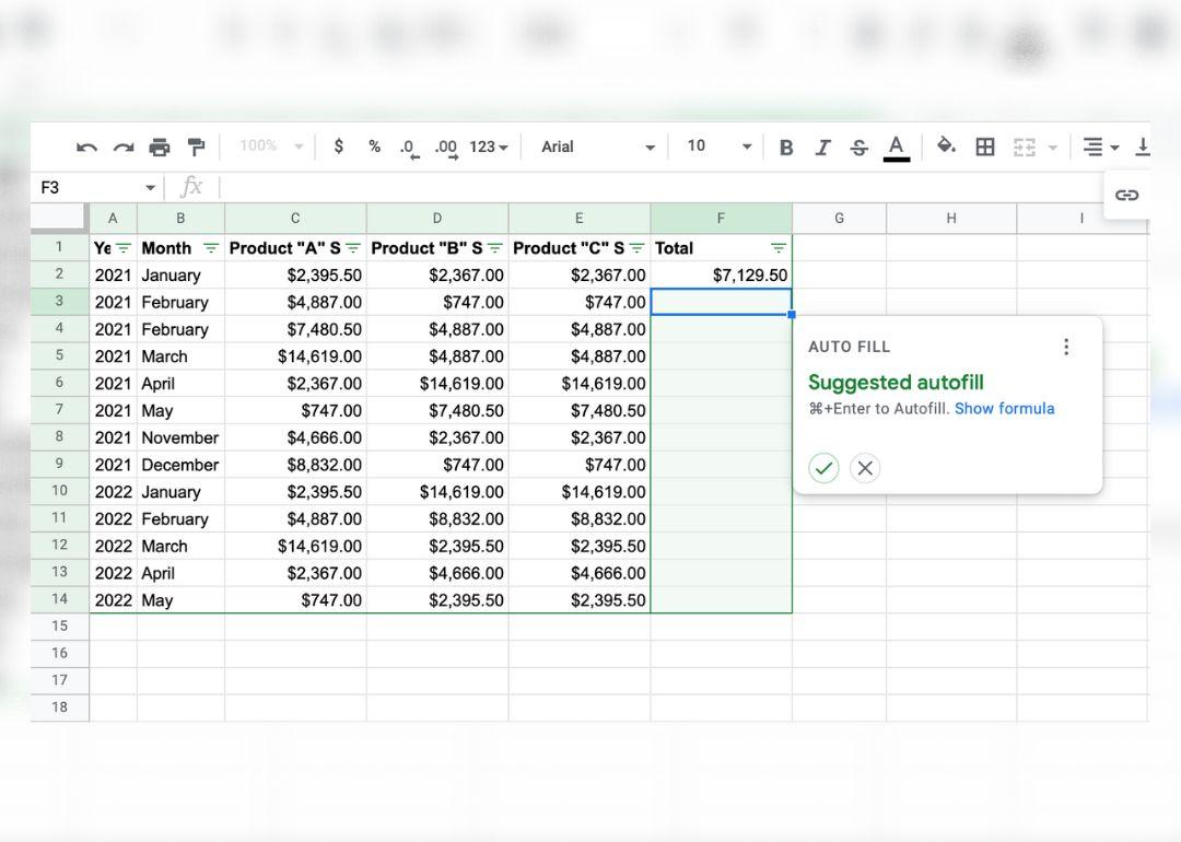Automatically add numbers in Google Sheets with the sum formula
