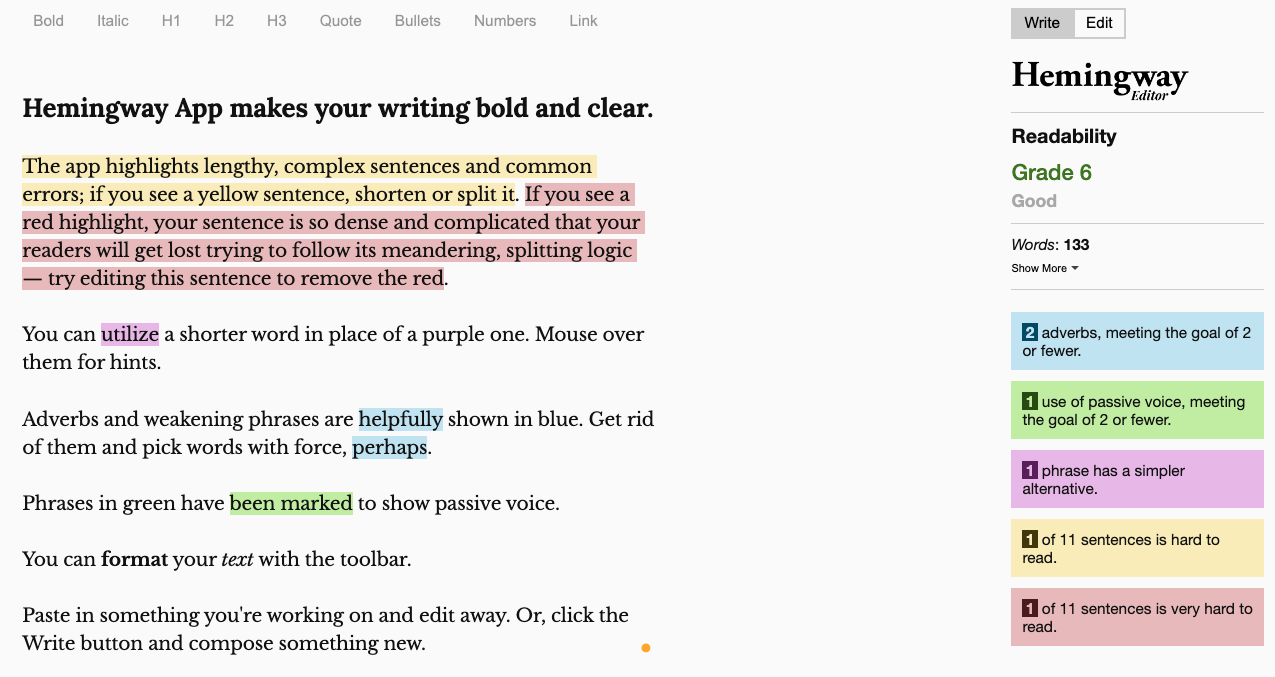 Exemple d'un document avec des erreurs surlignées dans l'application d'écriture d'Hemingway