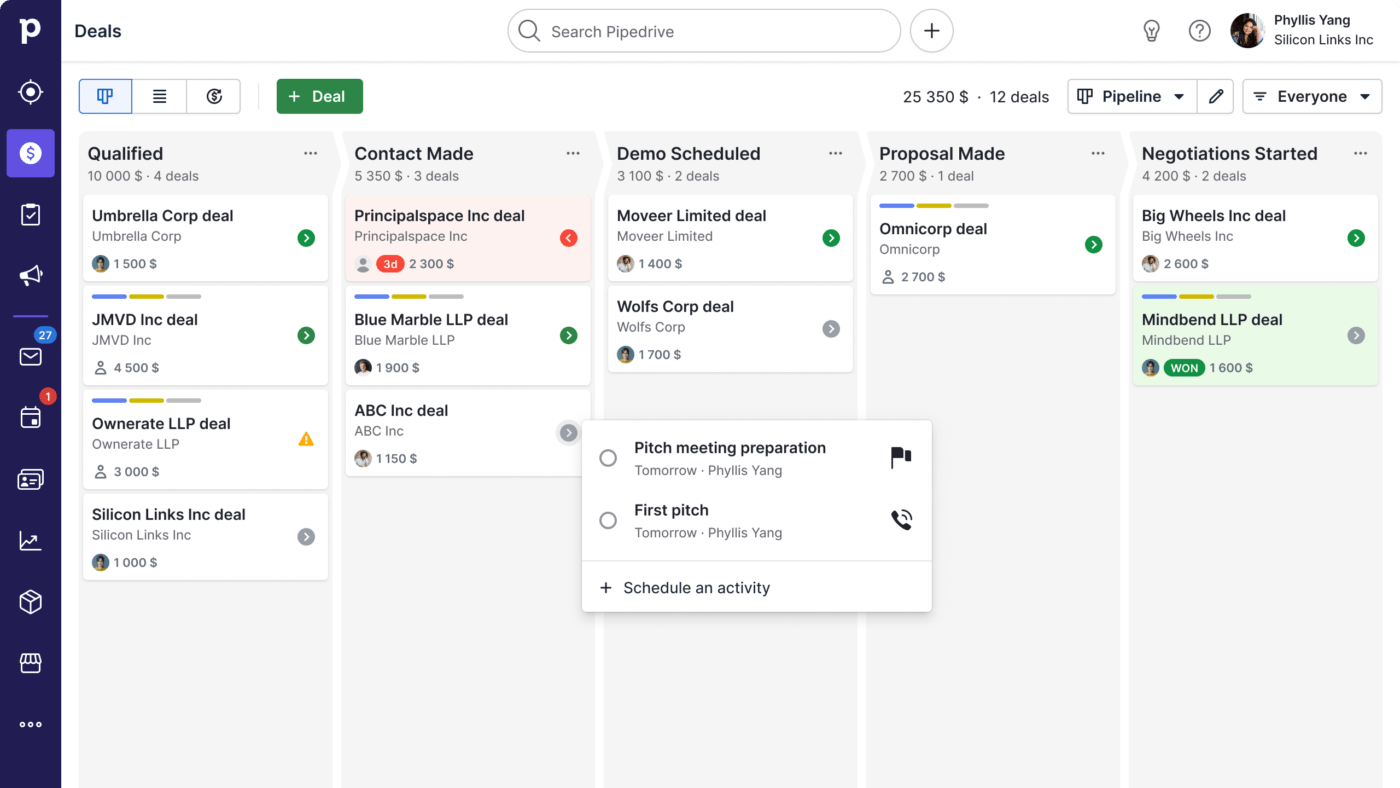 Sales tracking software: Pipedrive's Kanban board view