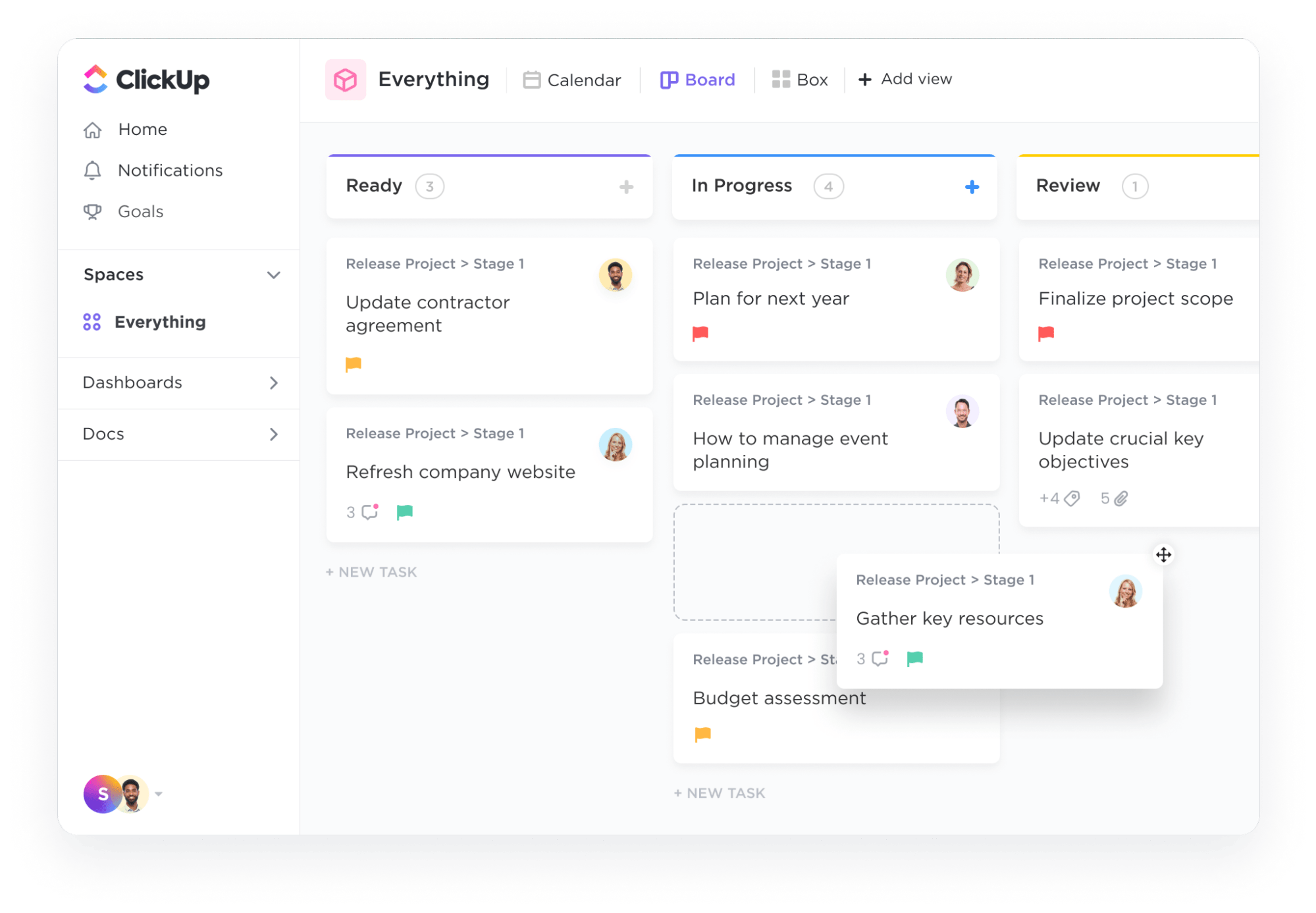ClickUp cartão com quadro Kanban e drag and drop para organizar tarefas