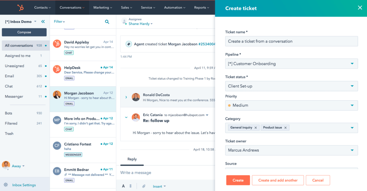 Logiciel de suivi des problèmes des clients dans HubSpot Service Hub