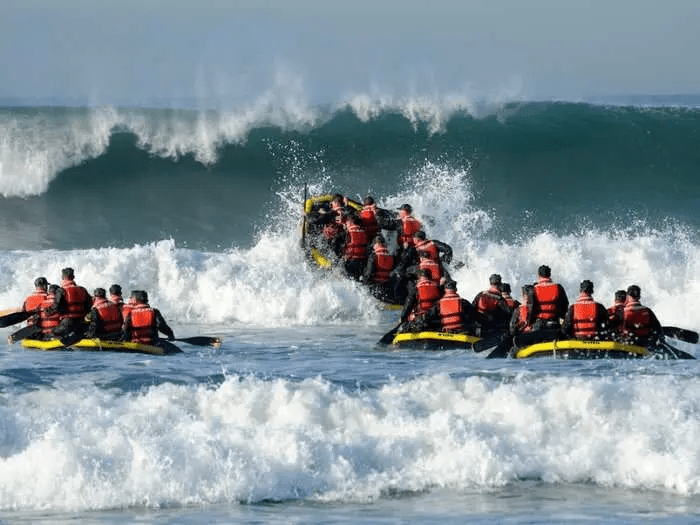 Pasaje de surf para los Navy SEAL