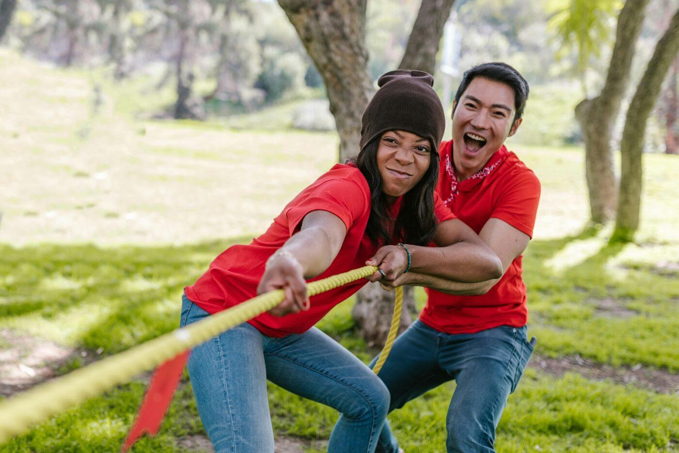 Attività fisiche di team building all'aperto