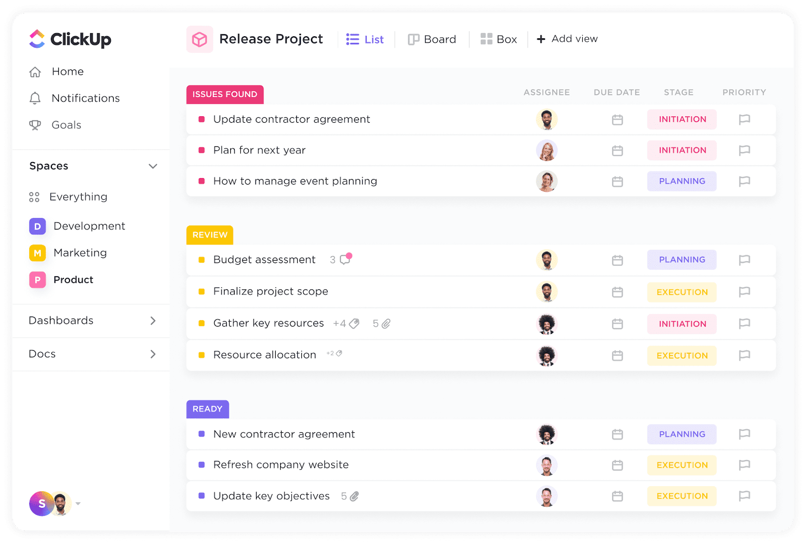 Tieni traccia di più progetti e riunisci i team su una piattaforma con connessione alle soluzioni di project management ClickUp.
