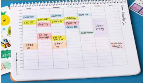 Class Tracker Ultimate Student Planner: Best academic planner for budding scholars
