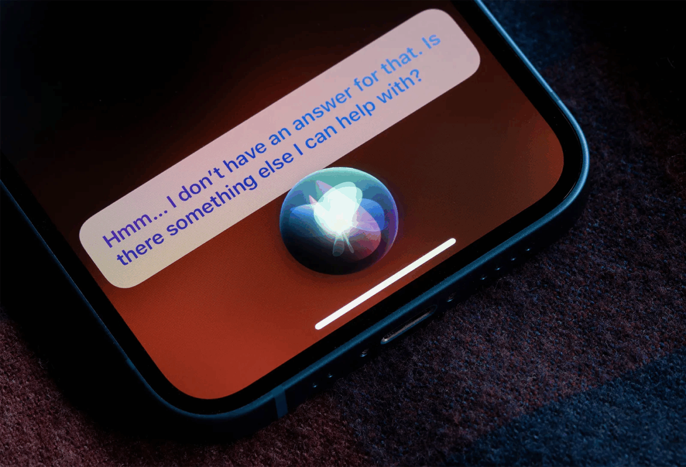 Apple Siri: AI-powered assistant on your devices