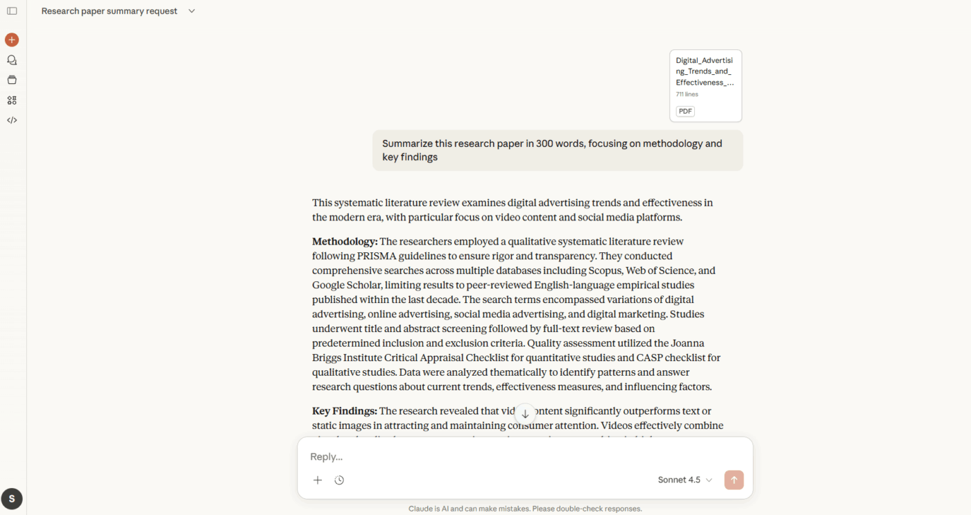 Claude: Tulis prompt yang tepat di versi gratis untuk mengarahkan ringkasan PDF yang akurat dan terfokus.